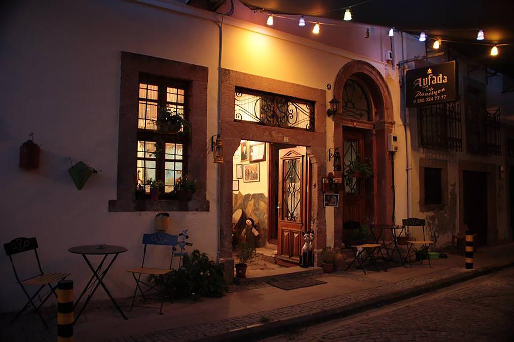 Ayfada Cafe & Pension Ayvalı エクステリア 写真