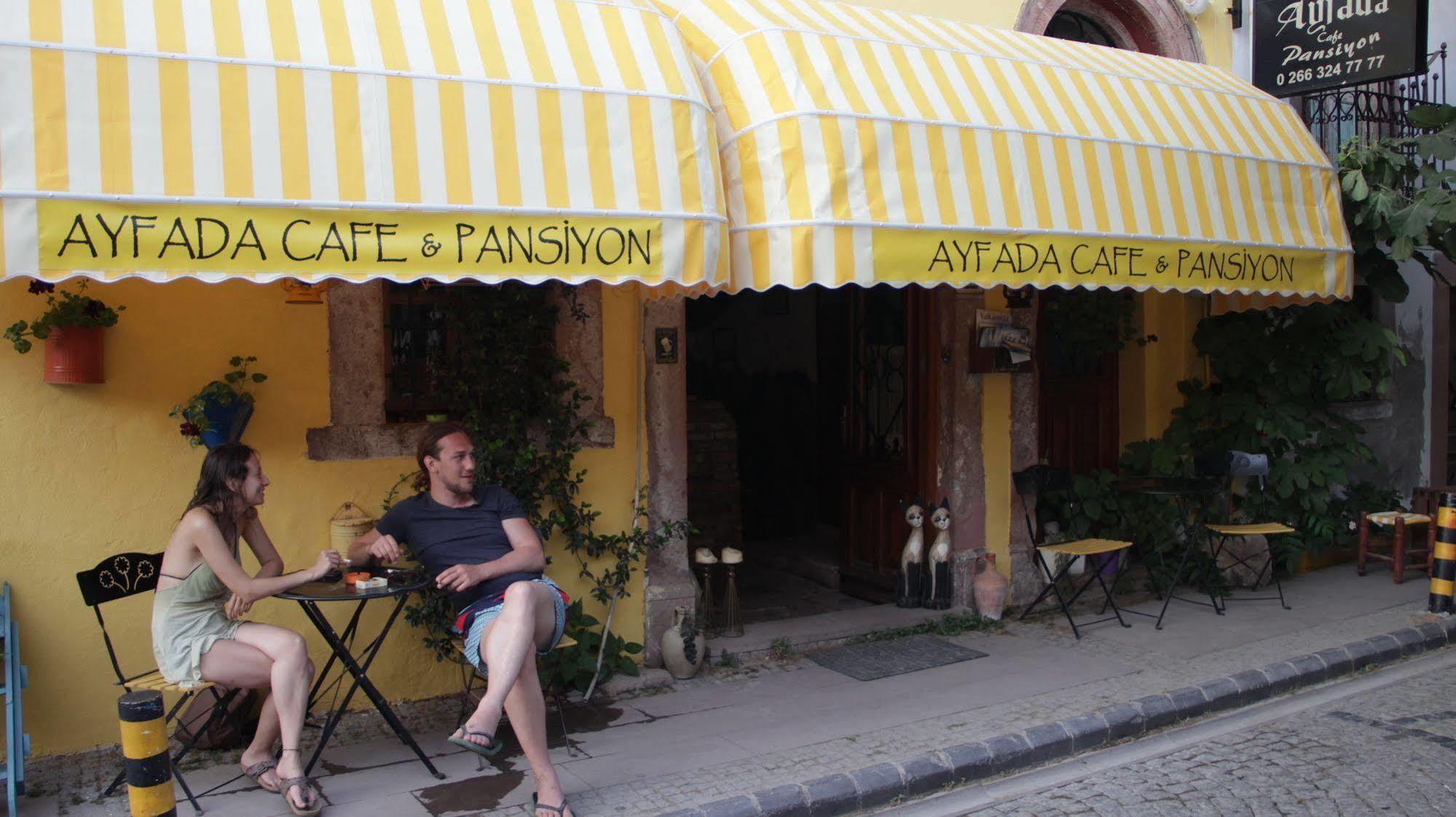 Ayfada Cafe & Pension Ayvalı エクステリア 写真